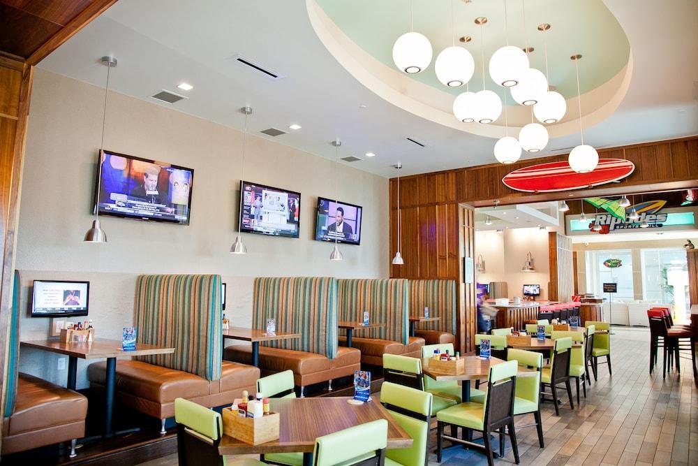 Holiday Inn Resort Pensacola Beach By Ihg Exterior foto