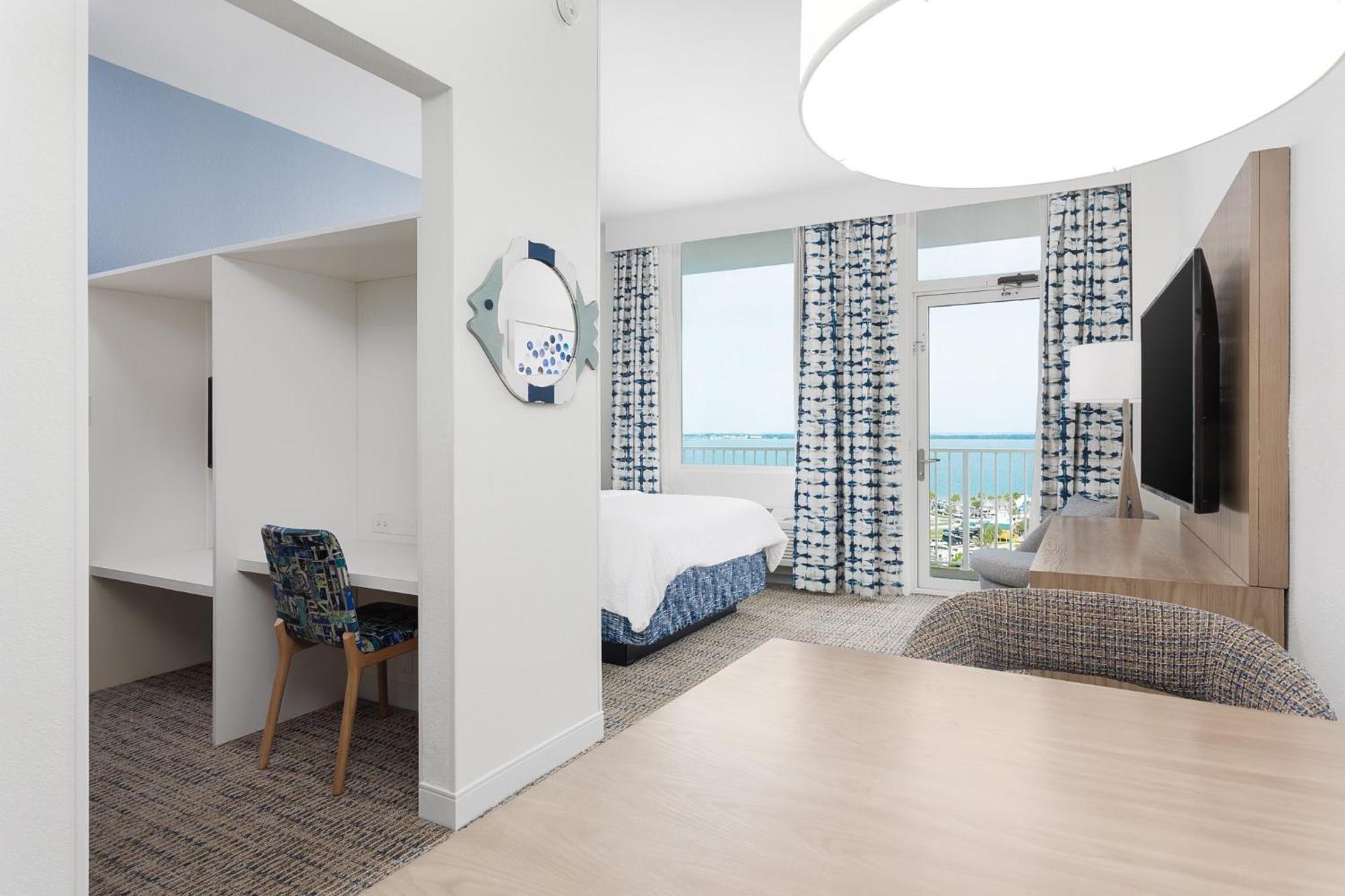 Holiday Inn Resort Pensacola Beach By Ihg Exterior foto