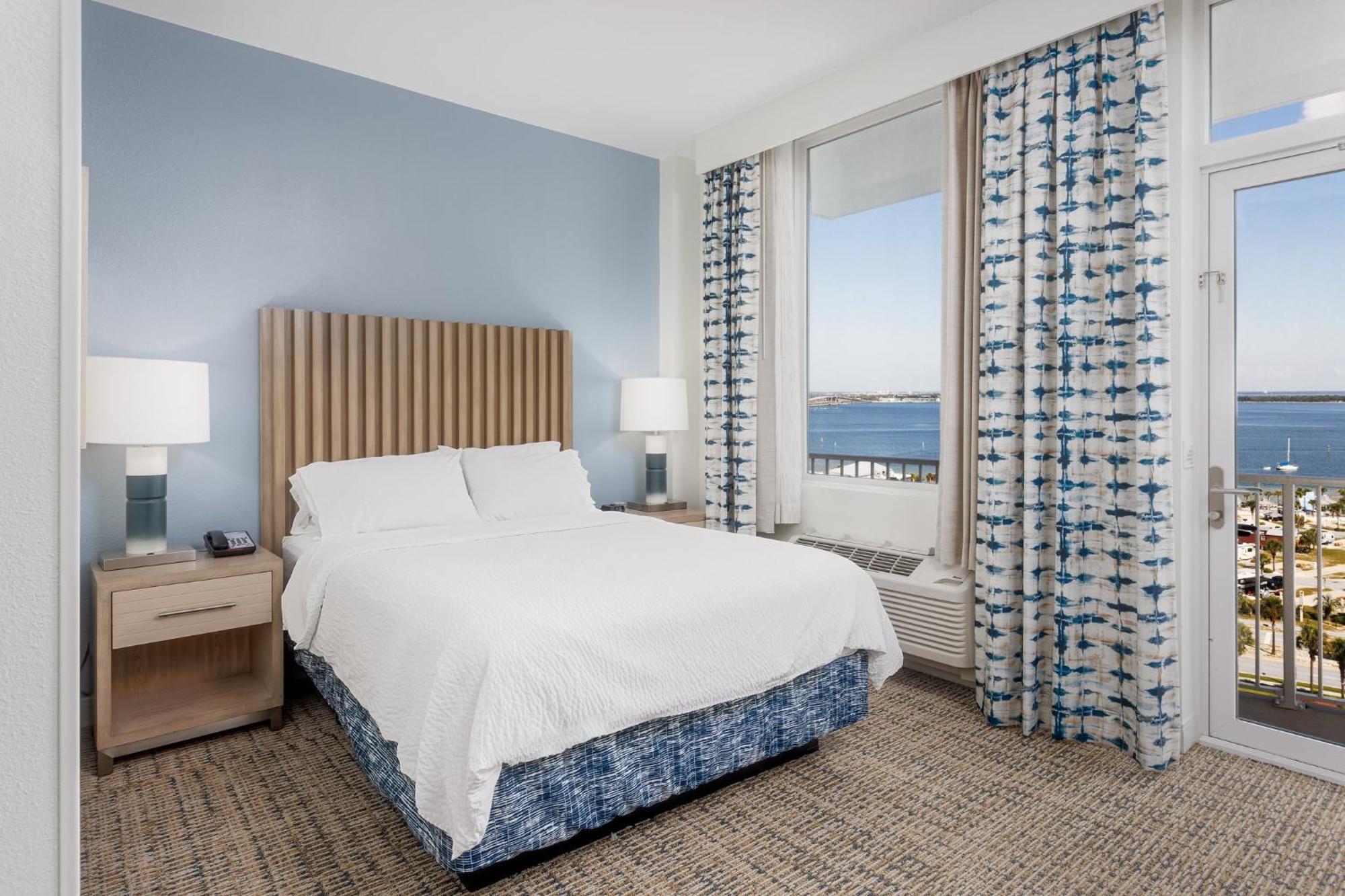 Holiday Inn Resort Pensacola Beach By Ihg Exterior foto